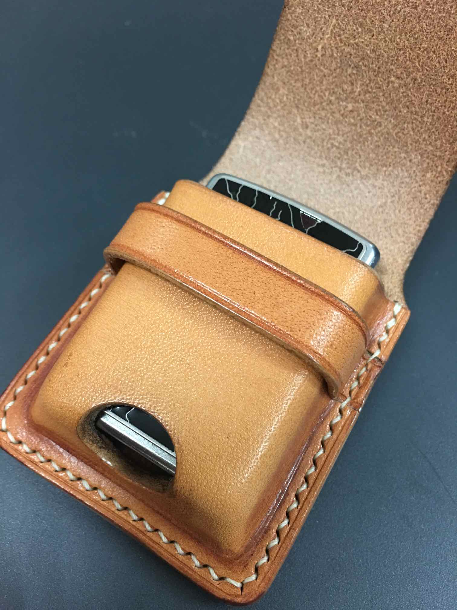 小巷时尚新宠，最新小皮套揭秘