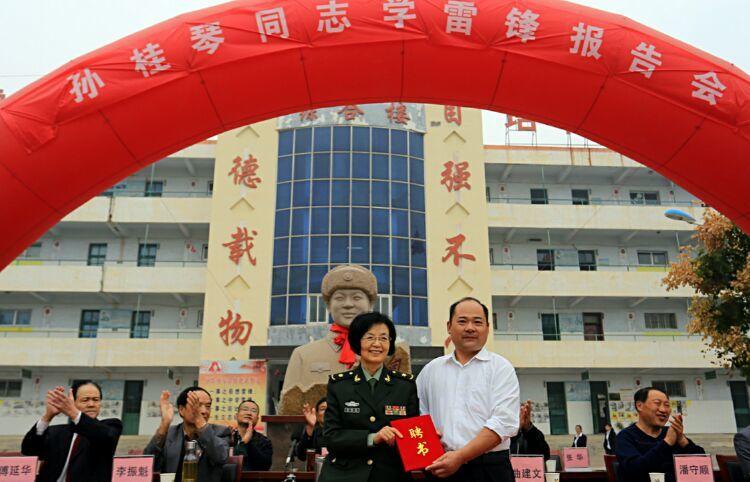 最新峄城区,最新峄城区，一场自然美景的探索之旅