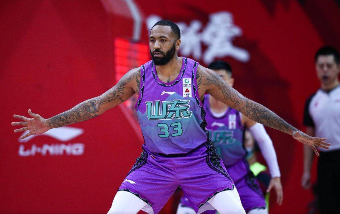 山东男篮外援最新动态，变化、学习与自信的力量展现新动向