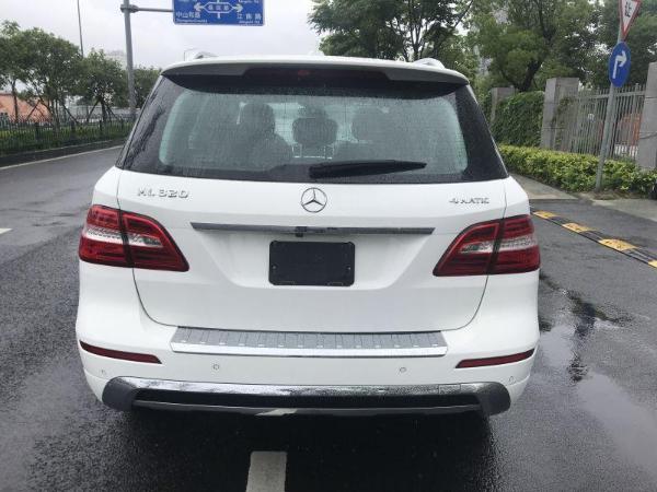 2017年奔驰ML320最新报价，豪华SUV的新价值标杆