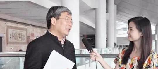 刘岩鉴定专家科技新品亮相，智能生活前所未有的震撼体验