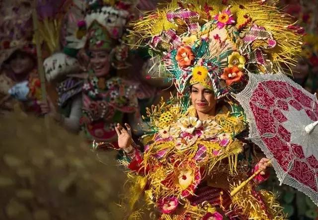 2025年澳门天天彩大全红蓝波,奸臣献计斩忠良或7777788888888精准管家官网高效解答、专家解析解释与落实-数字释义、解释与落实
